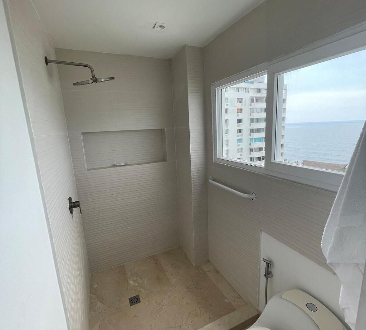 Oceanfront Oasis *
