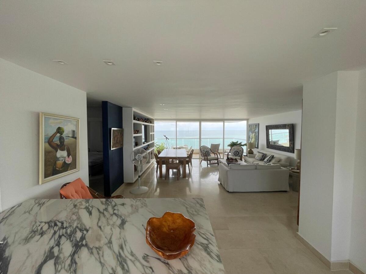 Apartamento Oceanfront Oasis